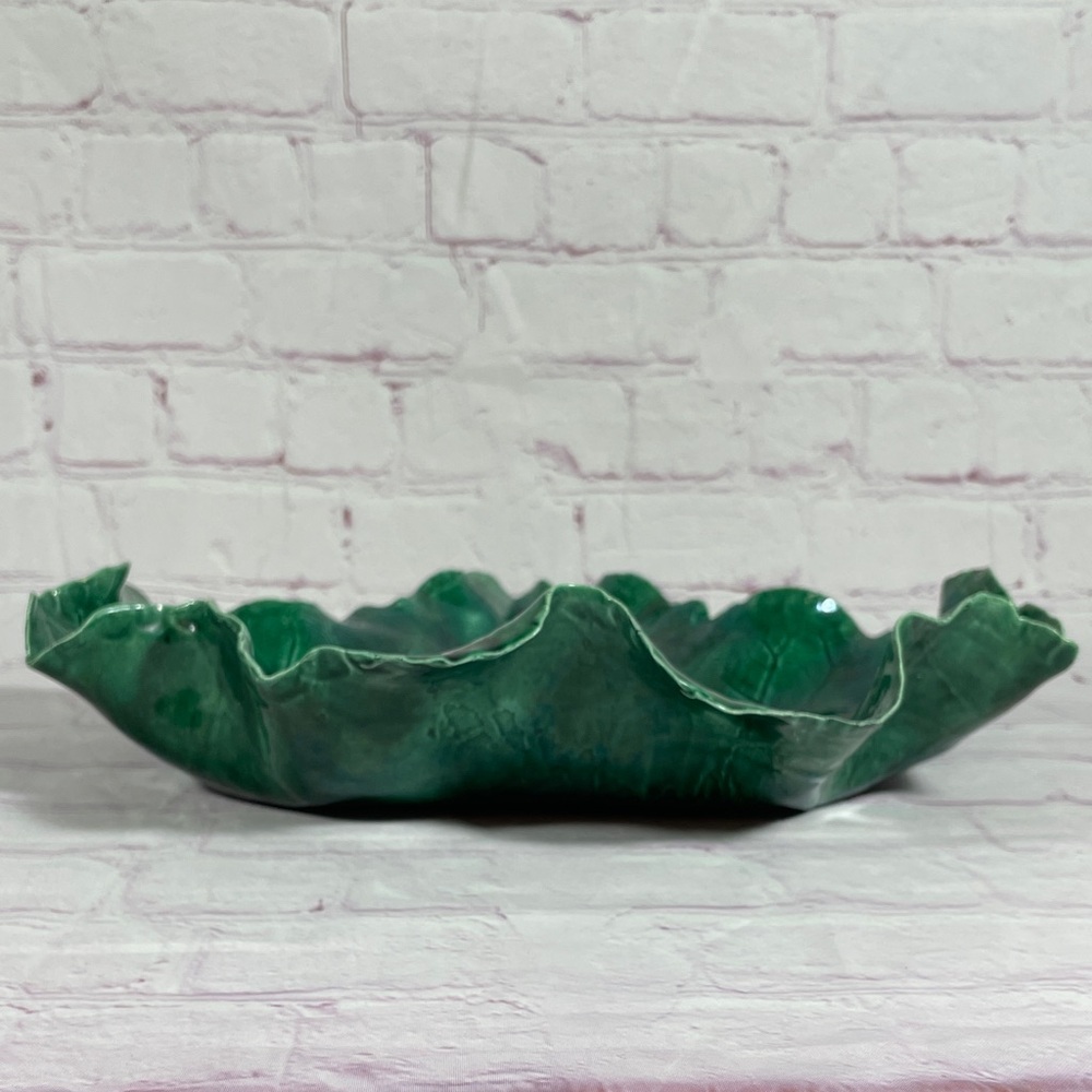 Hand Crafted Green Leaf Decorative Platter - Artist Signed - Picture 6 of 10